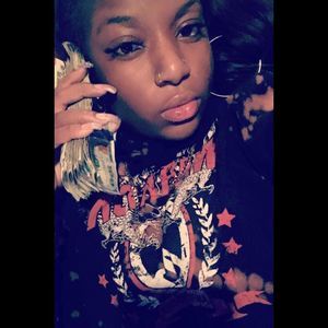 Meet your Posher, Donjane